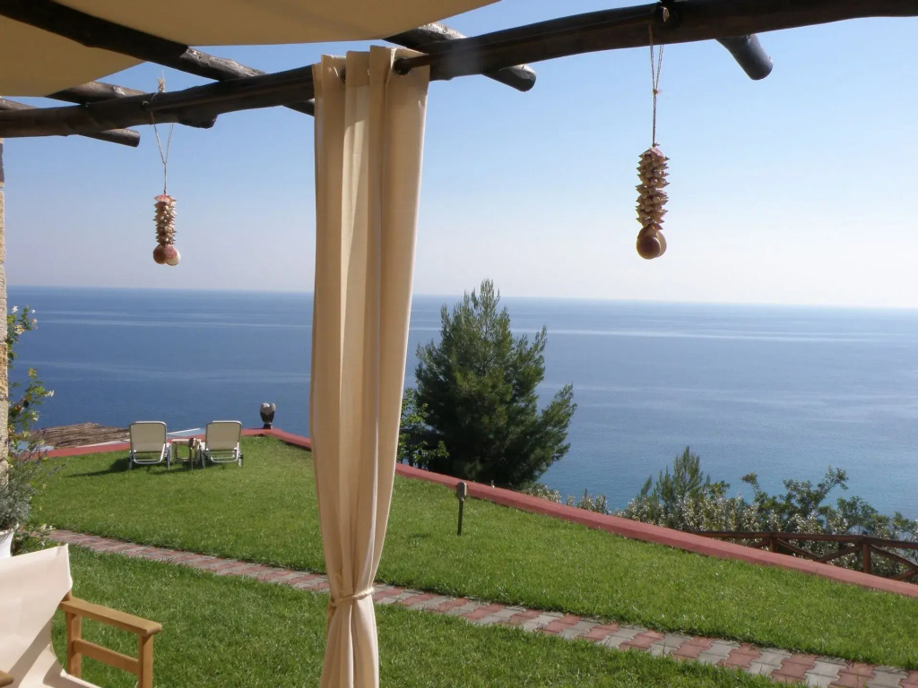 Koumaros Villas