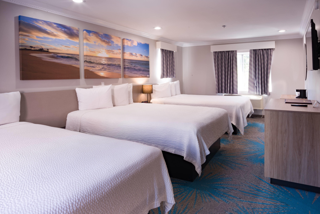 Days Inn by Wyndham Santa Monica