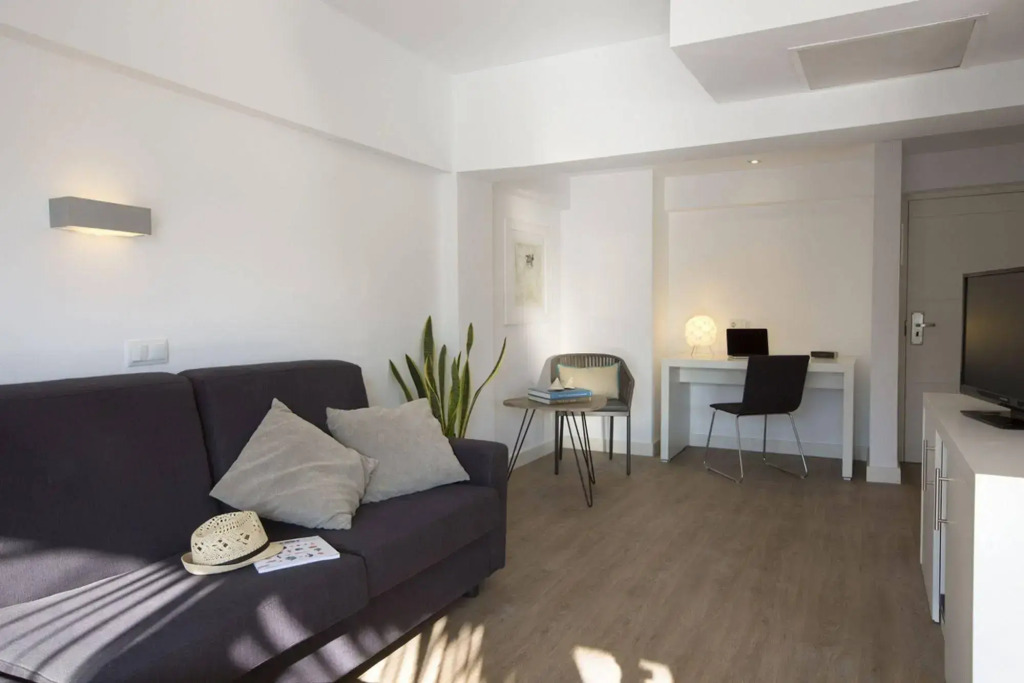 Las Gaviotas Suites Hotel & Spa
