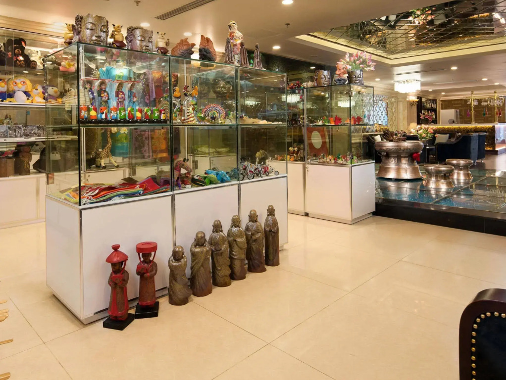 Boss Legend Hotel