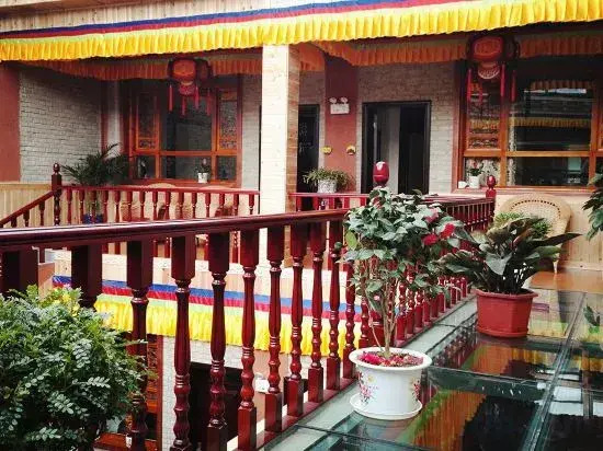 Diqing Shangri-La Gudao Argyle Inn (Duke Zong Ancient City Branch)