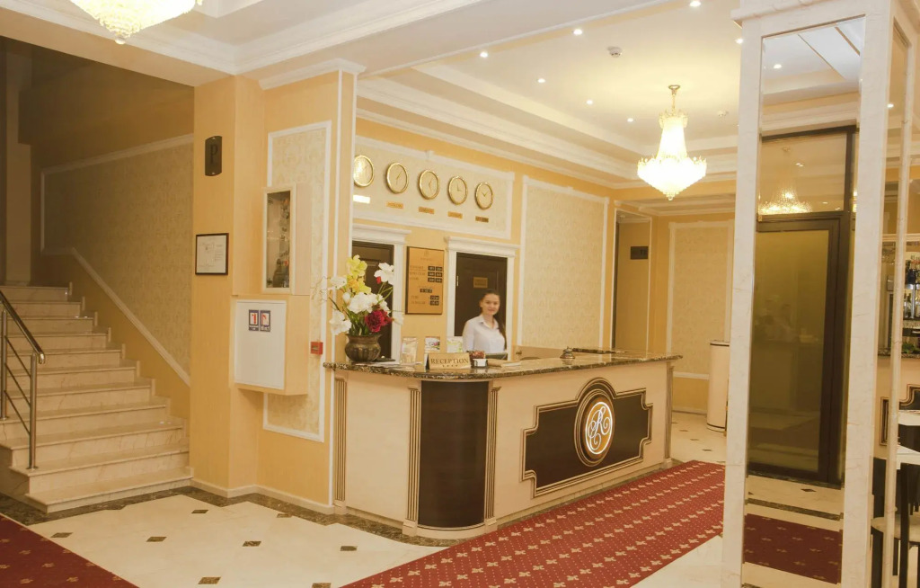 Regency Hotel