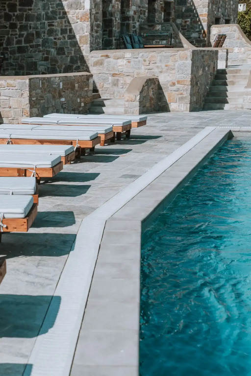 Galazio Suites, Serifos