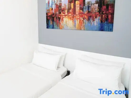 mySTAY Hotel BGC East