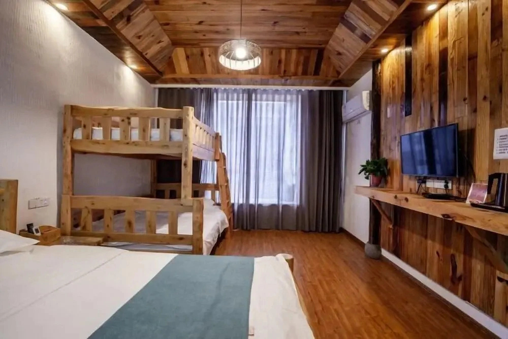 Yunban Shanju Boutique Hotel