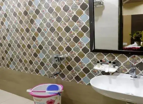 Hotel Royal Suites