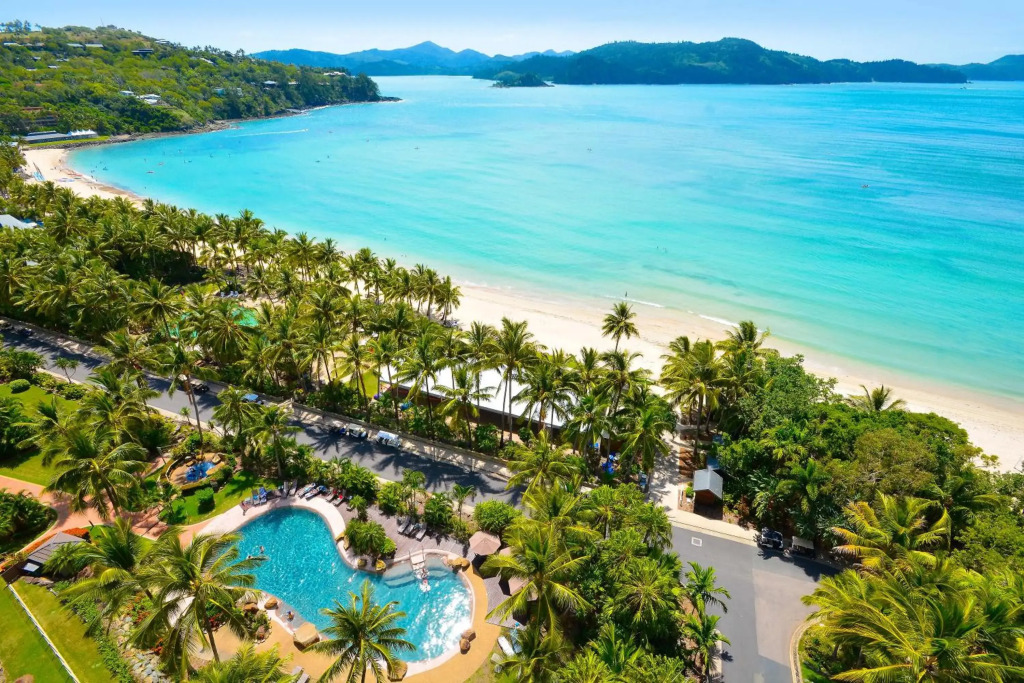 Beachfront Hamilton Island