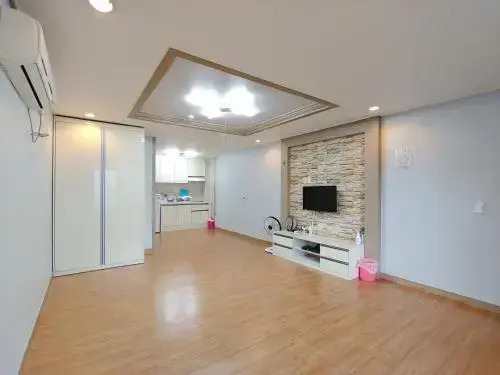 Jeju Oreum Pension