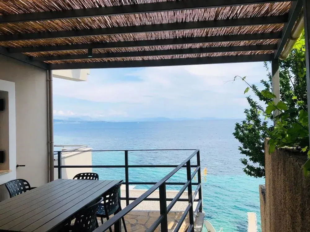 Glyfa Beach Villas