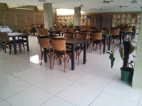 Sky Garden Hotel