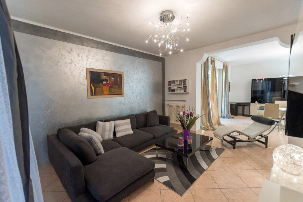 Silvy Apt Salo Charming & Near Center