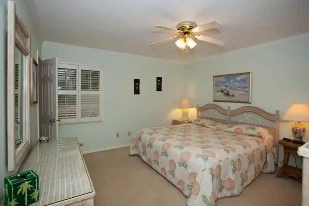 HOLLYBOURNE II home