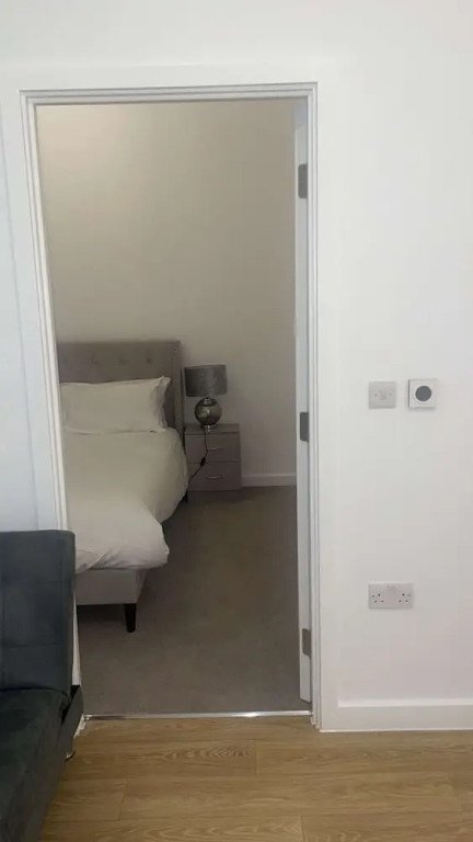 Apartment With Space in Parking