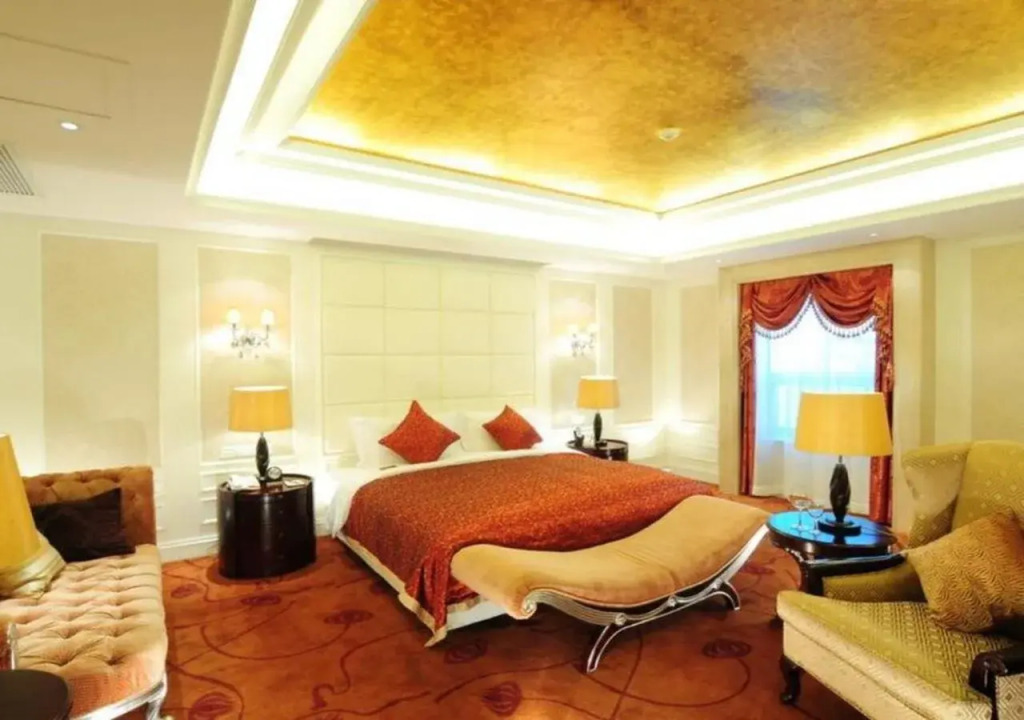 Xianyang Ocean Spring Grand Metropark Hotel