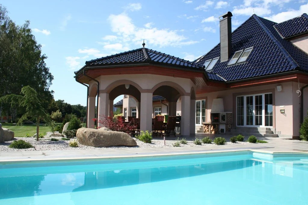 Nobless Resort