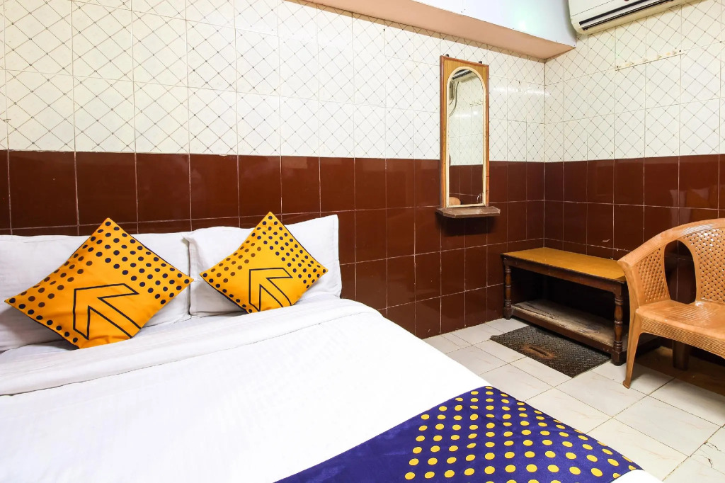 SPOT ON 76893 Sri Maruti Pilgrims House Srirangam