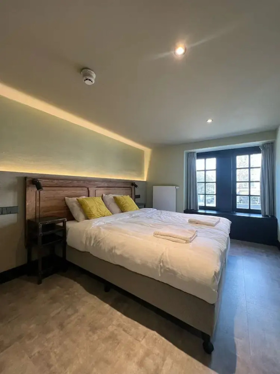 Amigo Hotel
