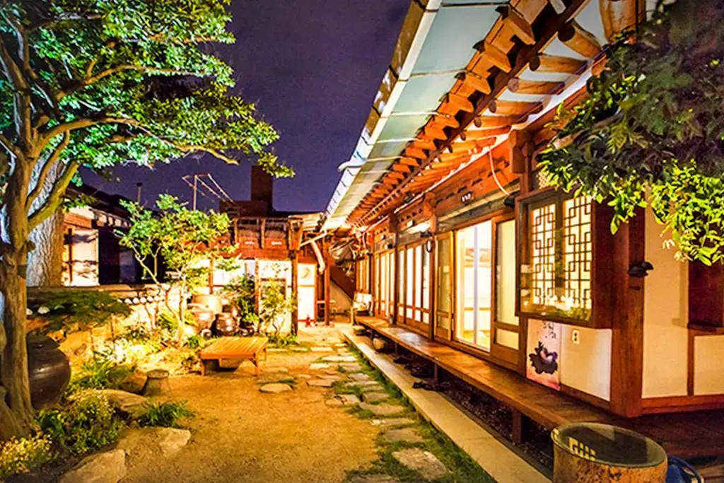 Jeonju Omokheon Hanok Stay