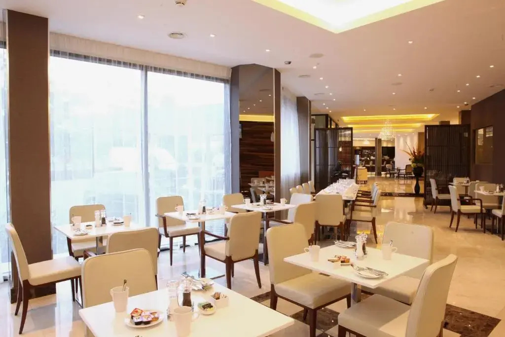 Park Grand Heathrow