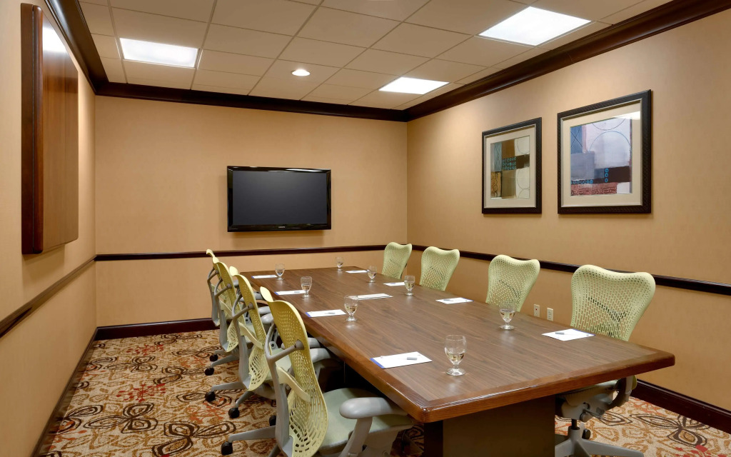 Hilton Garden Inn Clarksville