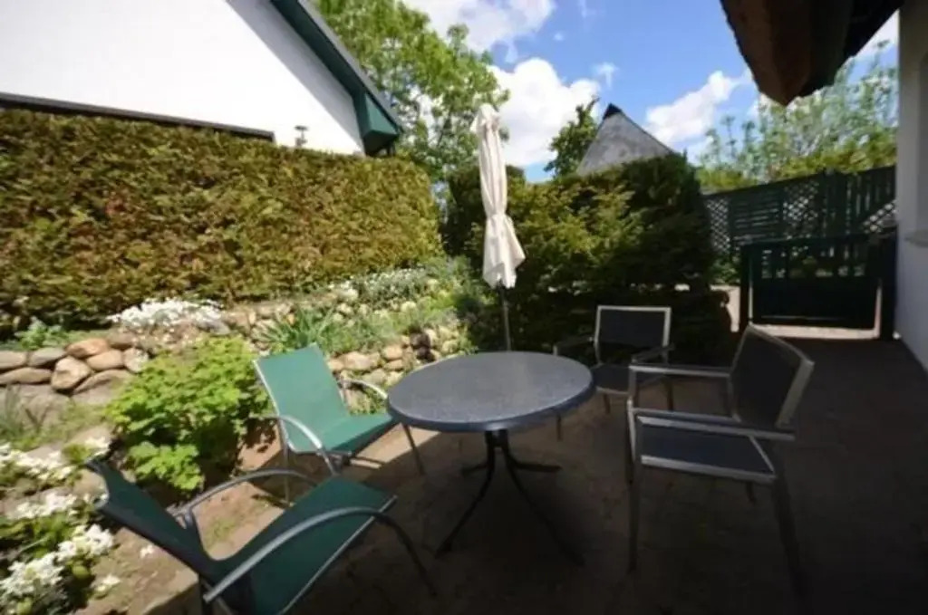 Holiday Home Lotsenhaus by Interhome