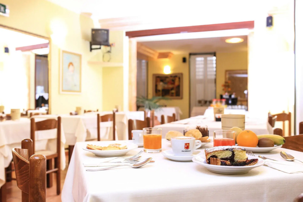 Hotel Villa Piras