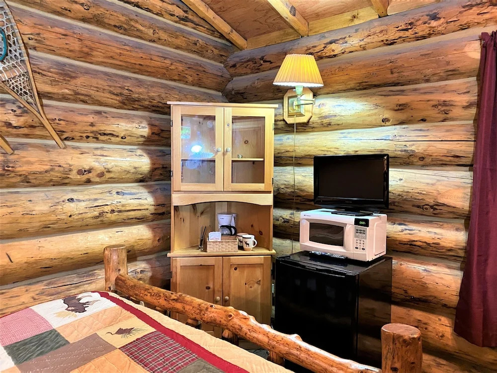 Alaska Creekside Cabins in Seward