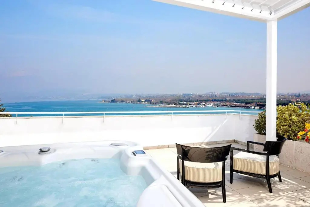 Luxury Suite La Finestra Sul Lago