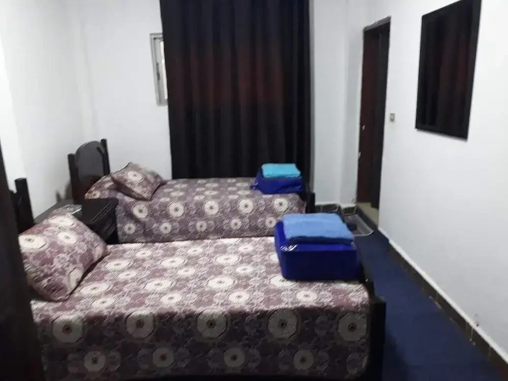 Rose City Hotel