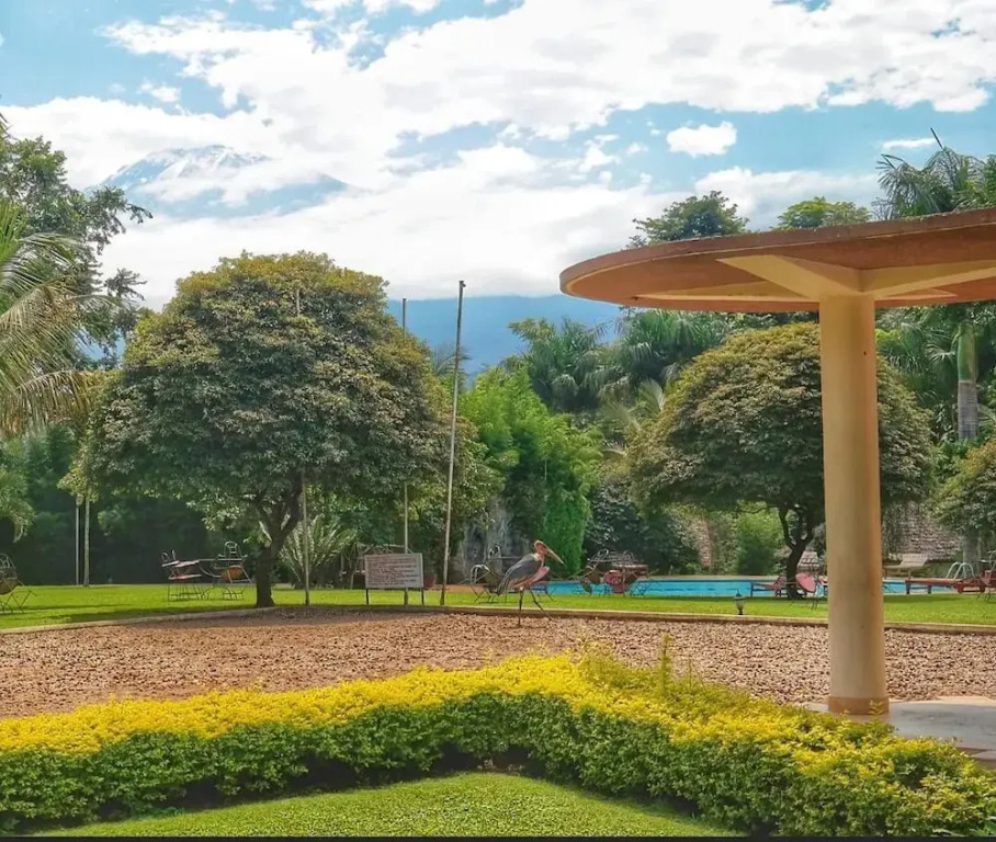 KILEMAKYARO Mt LODGE