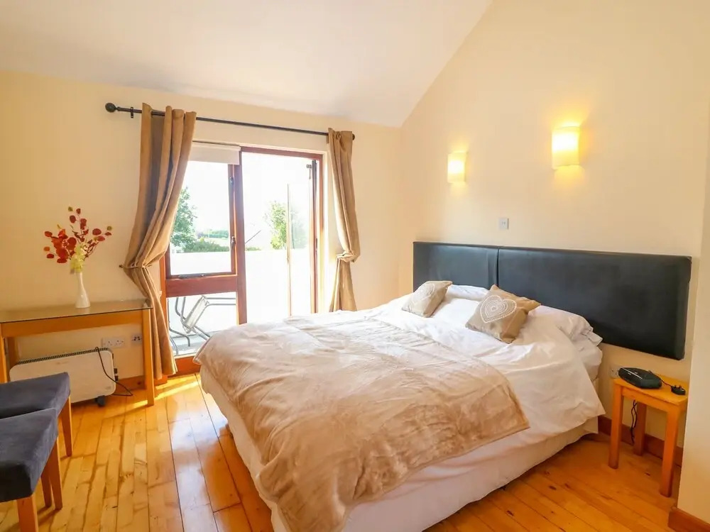 Villa 44