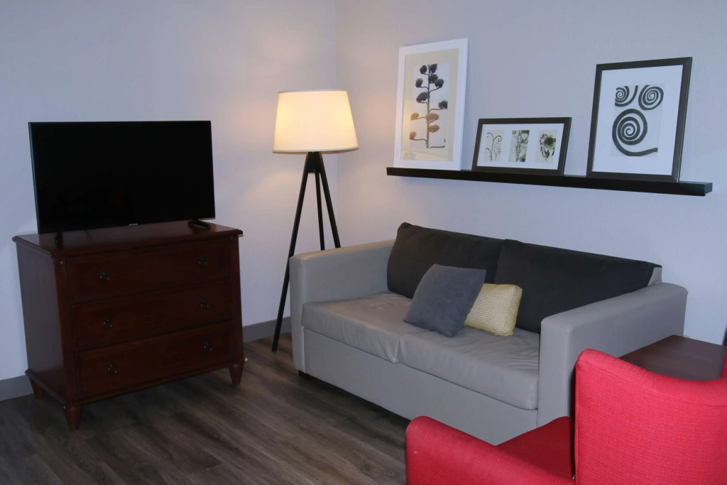 Country Inn & Suites by Radisson, Wilson, NC
