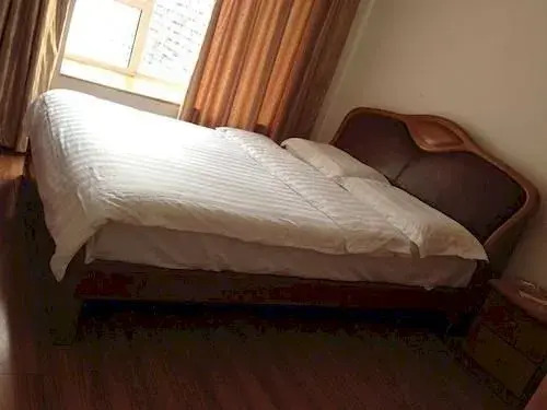 Chengdu Linjia Apartment