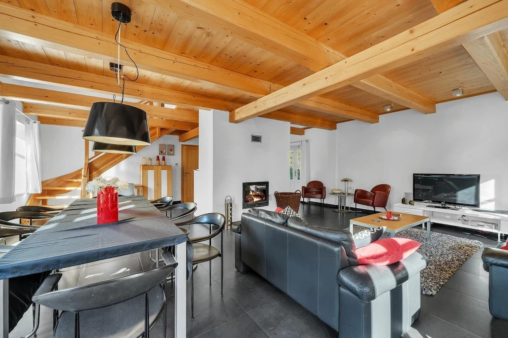 Villa mit Pool Skigebiete Kjh348