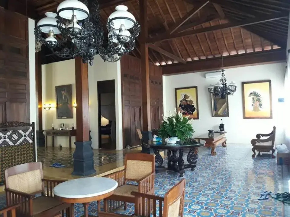 Griya Pamengkang - Javanese House