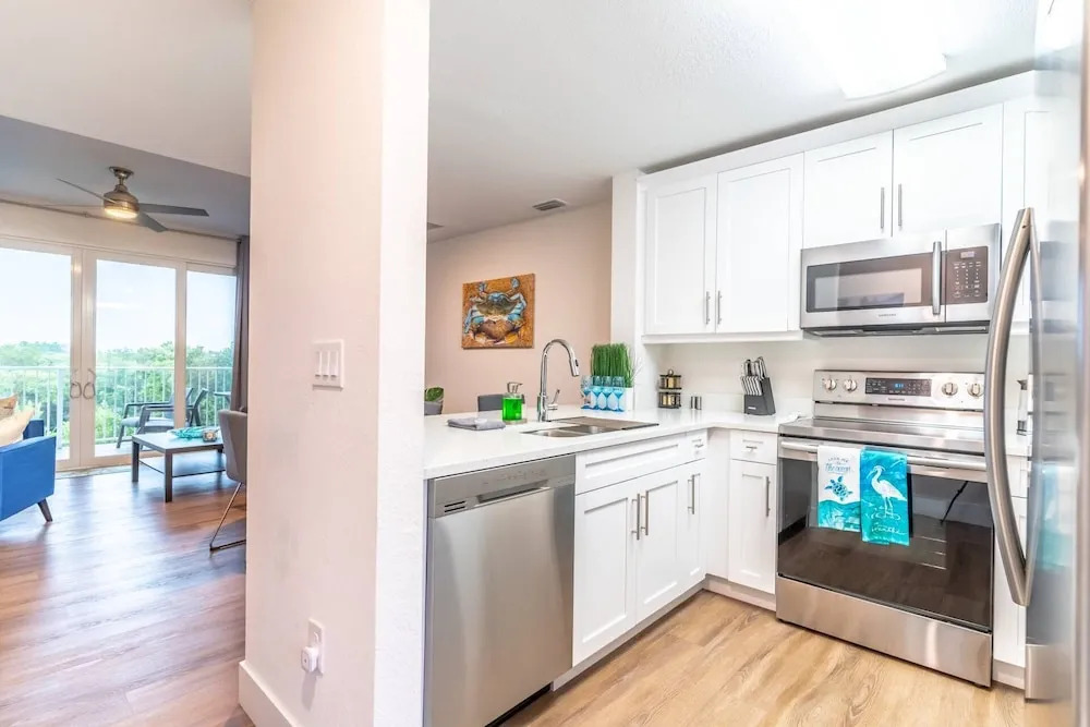 3260 Little Harbor