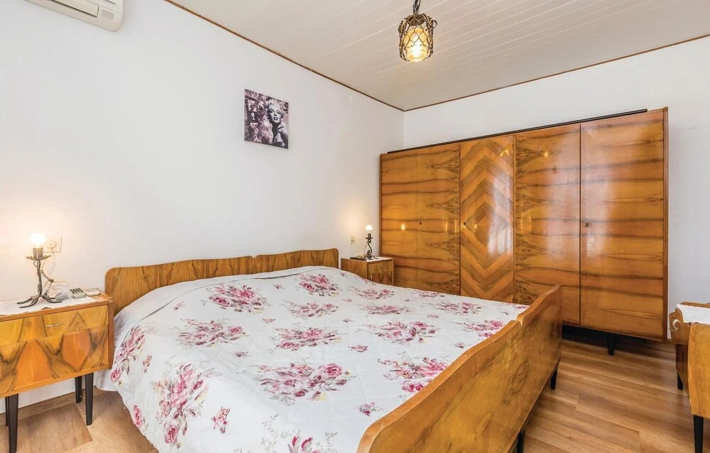 Amazing Home In Jablanac