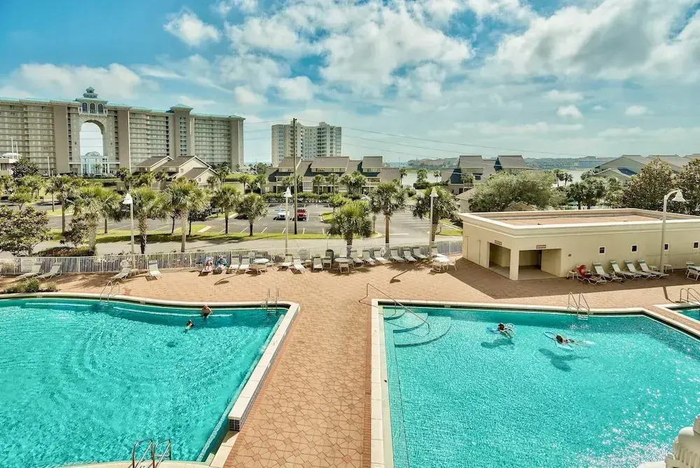 Ariel Dunes I 203