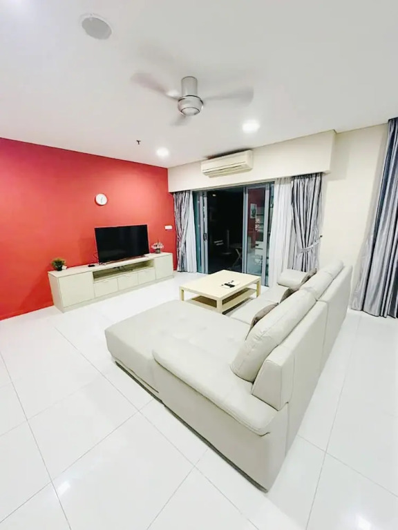 Summer Suites Kl City