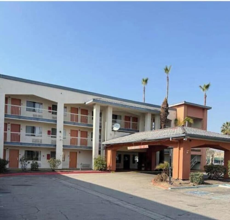 TrueStay Inn