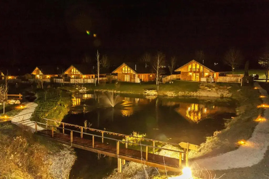 Bayern Chalets bei Salzburg und Berchtesgaden mit Whirlpool und Sauna