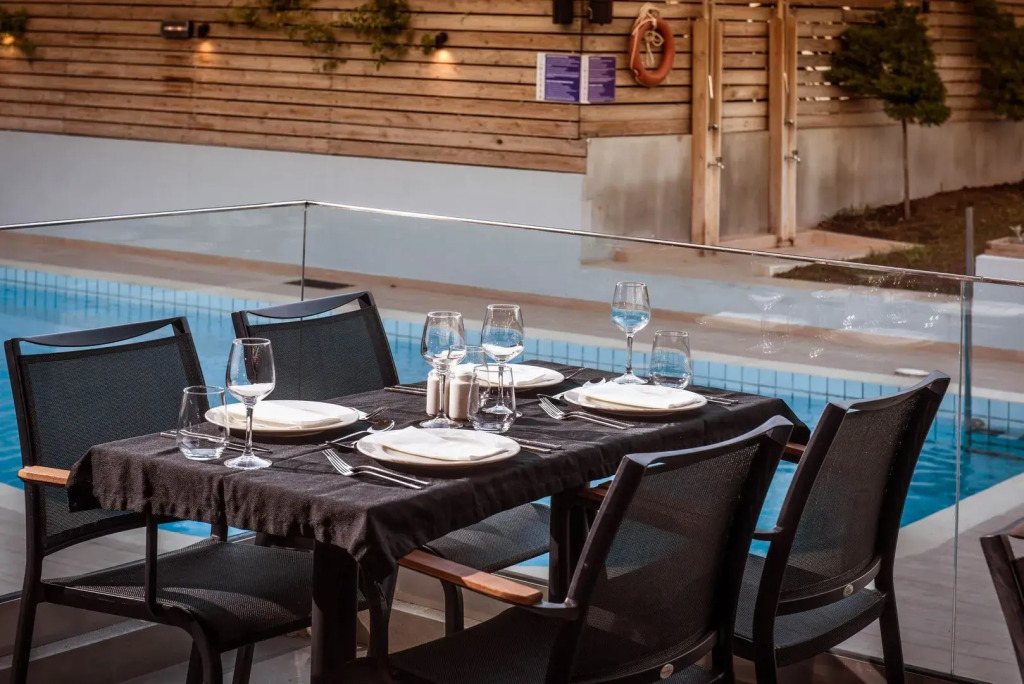 Indigo Suites Collection Adults Only