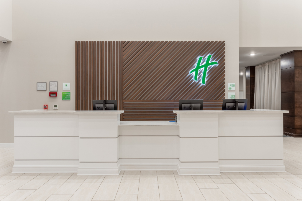 Holiday Inn & Suites - Jefferson City by IHG