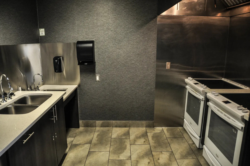 Residence & Conference Centre - Kitchener Waterloo