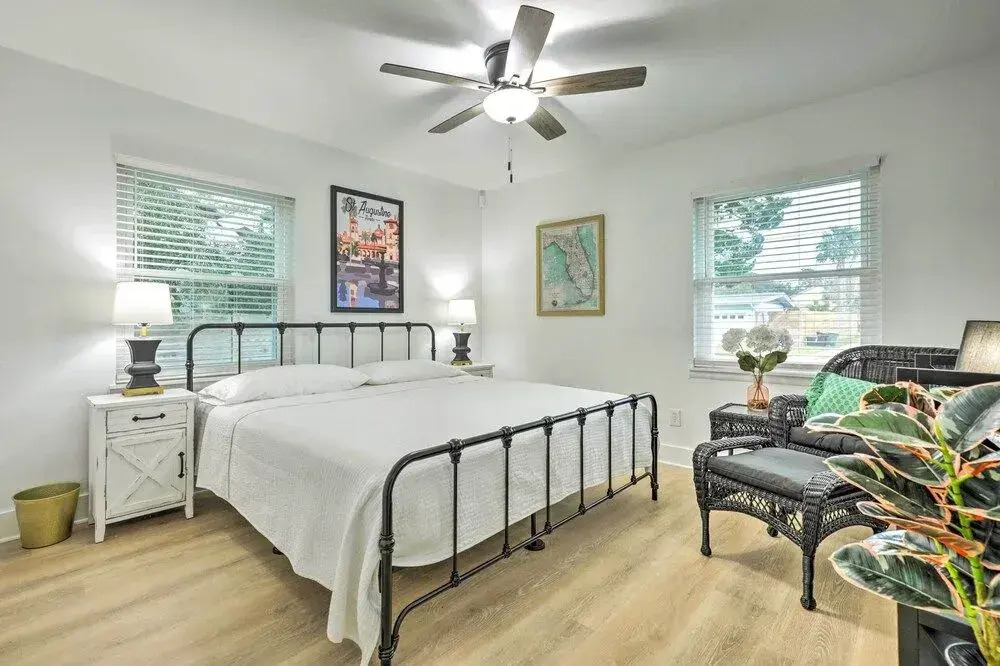 St Augustine Home < 1 Mi to Historic District