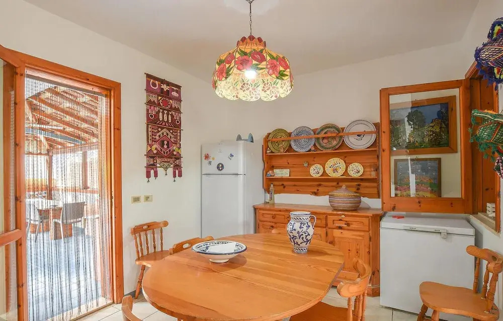 Cozy Home In Marina Di Ragusa With Wifi
