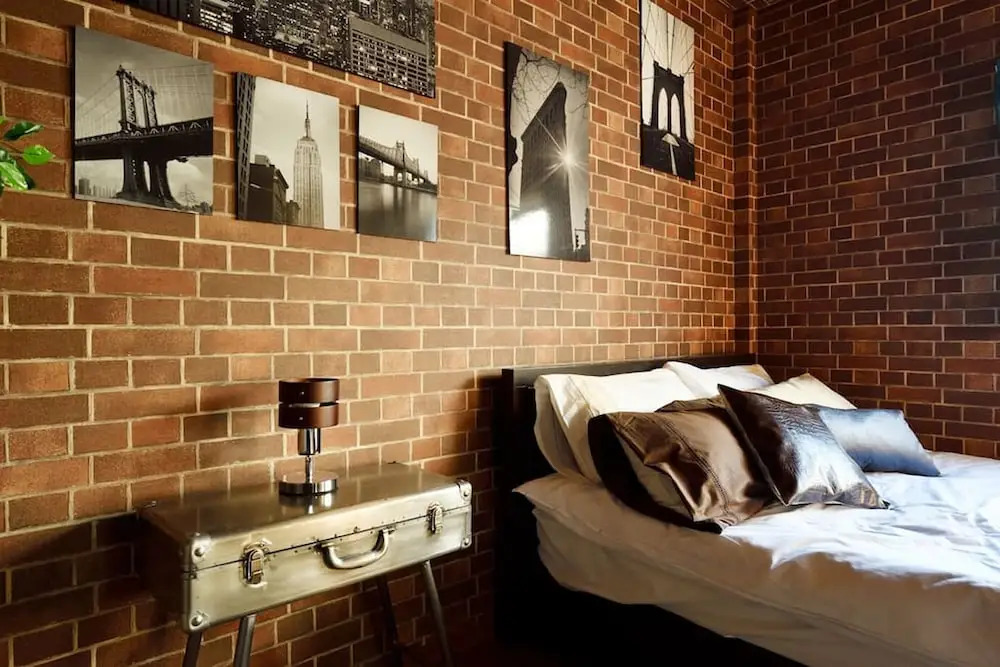 Private House St8