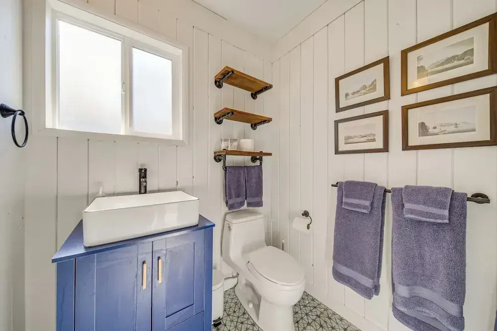 Sun-soaked Sandy Point Haven w/ Beach Access!