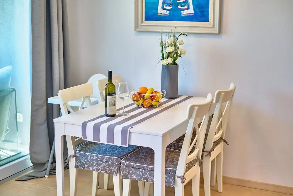 Luxury Seaside Apartment by Litto