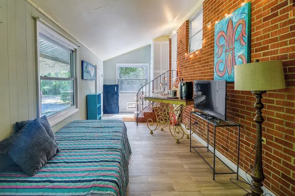 Oak Island Vacation Rental - 2 Blocks to Beach!